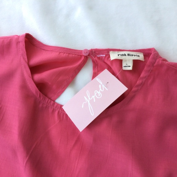 Pink Ripple Shorts Belted Romper NWT, size large - Picture 2 of 5